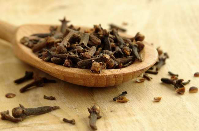 Relieves Toothache Through the Benefits of Cloves
