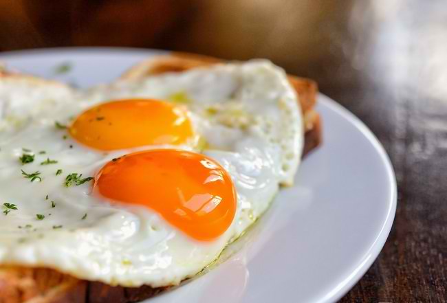 Gjenkjenne farene ved for lite kokte egg for helsen
