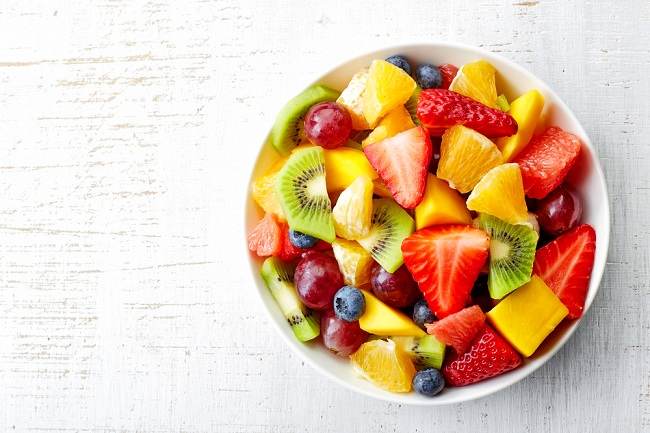 Kend fordelene ved at spise frugt før du spiser