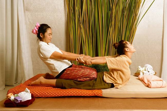 6 Mga Benepisyo ng Thai Massage na Hindi Mo Dapat Palampasin