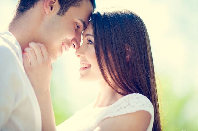 Stimulerende kys, kend fakta og fordele