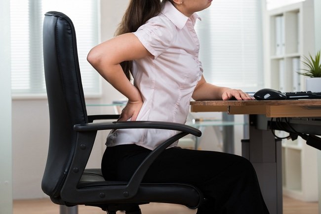 Forhindrer effekten av å sitte for lenge med en ergonomisk stol