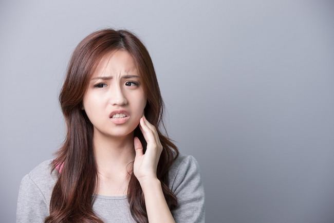 Over-the-counter medicine for toothache and a guide to consuming it