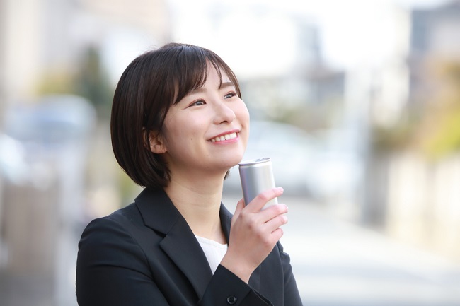 7 Beneficis de l'aigua de soda per a la salut