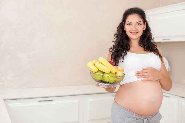 Forskellige valg af sund morgenmadsmenu til gravide kvinder