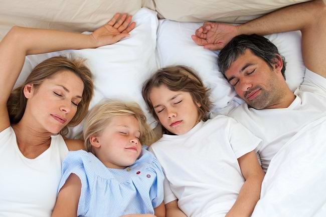 Know How to Train Children to Sleep Alone