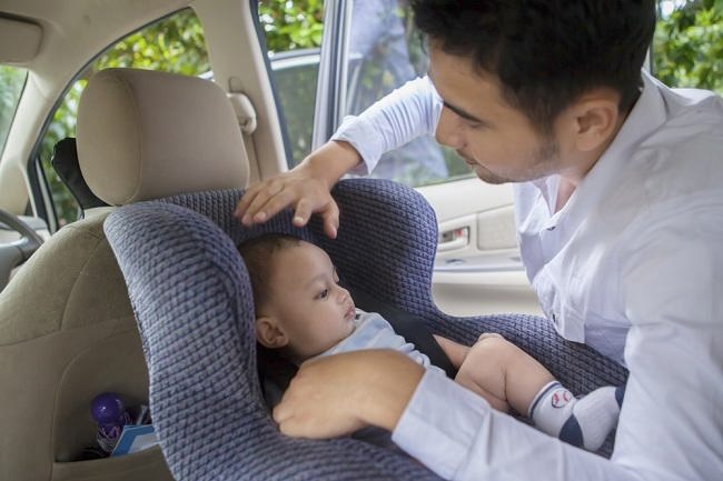 Časté chyby při instalaci dětských sedaček do auta