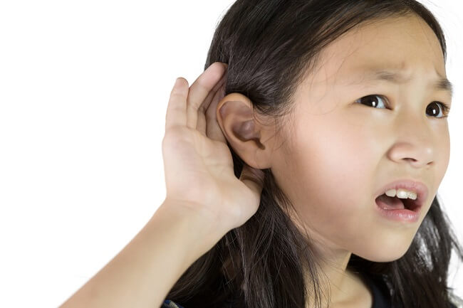 Recognize the Symptoms of Hearing Loss in Children and How to Overcome It
