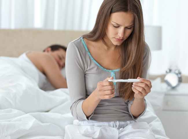 Μην το πιστεύετε, αυτοί οι 5 τρόποι για να μείνετε έγκυος γρήγορα είναι απλώς ένας μύθος