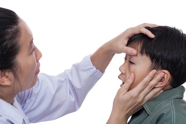 Διάφορες αιτίες πρησμένων ματιών στα παιδιά και πώς να το ξεπεράσετε