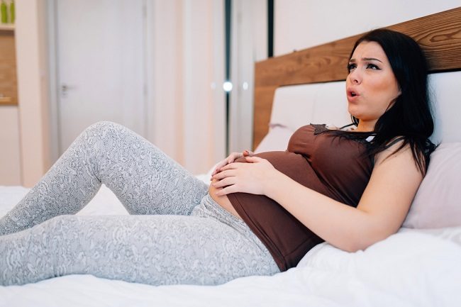 Signs you may be giving birth prematurely