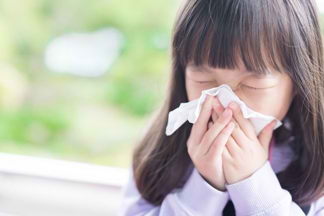 Symptomer på bronkitis hos børn, som forældre skal kende