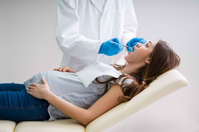 Ting å være oppmerksom på ved tanntrekking under graviditet