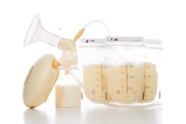 Guide til blanding af frisk modermælk med lagret mælk