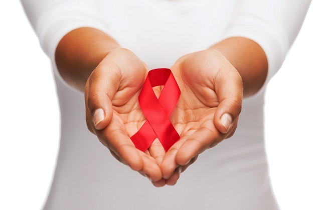 At skelne mellem myter og fakta omkring hiv/aids